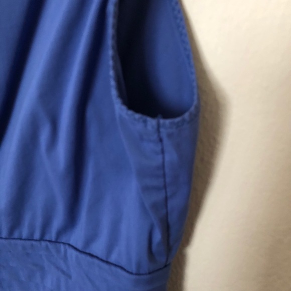 Sleeveless Top - Picture 3 of 6